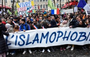 تظاهرات در پاریس علیه تشدید اسلام ستیزی در فرانسه
