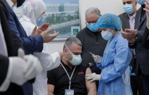 تلقيح 1100 من العاملين في القطاع الطبي اللبناني