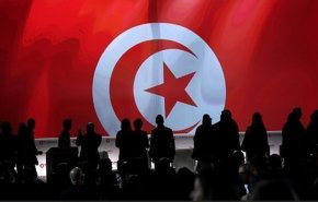 تونس.. معركة لي الذراع بين المؤسسات الدستورية + فيديو