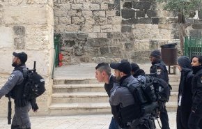 اعتقالات بالضفة والقدس طالت قيادات من حماس وأسرى محررين