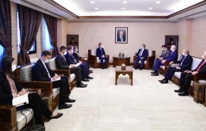 وزير الخارجية السوري يلتقى بيدرسون.. ماذا دار بينهما؟