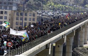 شاهد.. عودة المسيرات للجزائر لتنحية رموز النظام 