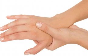 ما هي أسباب تورم الأصابع وكيفية علاجها؟