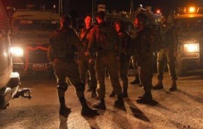 حمله وحشیانه نظامیان رژیم صهیونیستی به زن فلسطینی