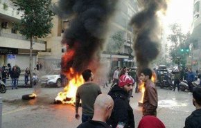 محتج حاول حرق نفسه في جنوب لبنان