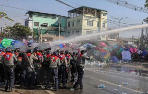 مقتل محتجين اثنين بنيران الشرطة في ميانمار