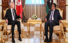 تفاصيل لقاء رئيس المجلس الرئاسي الليبي مع الرئيس التونسي