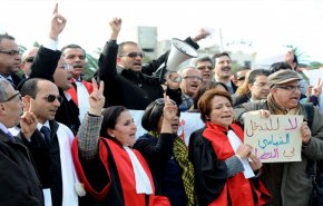 انتقادات واسعة لتداخل السياسة والقضاء في تونس