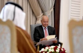 تسلیم نامه امیر قطر به رییس جمهوری عراق