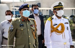 ورود ناوگروه نیروی دریایی ارتش پاکستان به بندرعباس