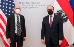 نماینده آمریکا در امور ایران با وزیر خارجه اتریش دیدار کرد
