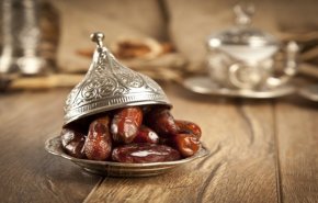 كيف يفيد تناول التمر صحتك في شهر رمضان؟