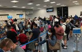 أمريكا..إلغاء أكثر من 100 رحلة جوية يسبب الفوضى في مطار ميامي
