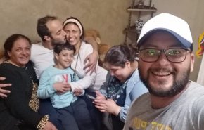 السلطات المصرية تخلي سبيل الصحفيين سولافة مجدي وزوجها 