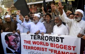 فرنسا تحذر رعاياها في باكستان 
