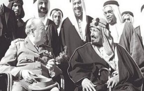 السعودية.. تاريخ حافل بالخيانة لفلسطين