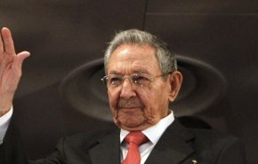 کاسترو از ریاست حزب کمونیست کوبا کناره گیری می کند