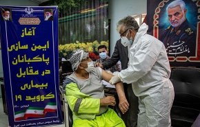 درخواست وزیر بهداشت برای عزل و معرفی مدیران متخلف آبادانی درپی سوءاستفاده از سهمیه واکسن پاکبانان