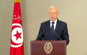 شاهد.. معركة صلاحيات دستورية في تونس