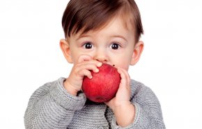 خبيرة تغذية روسية: التفاح يقي من السرطان