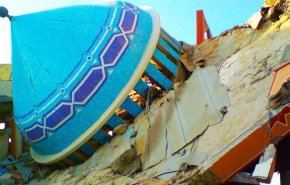 دولت سعودی یک مسجد دیگر شیعیان را تخریب کرد + فیلم