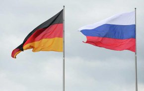 ميركل: ألمانيا تتعامل بمفردها في مسألة شراء لقاح 