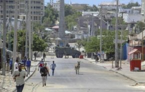 الصومال.. مقاتلون موالون للمعارضة يسيطرون على أحياء في العاصمة 