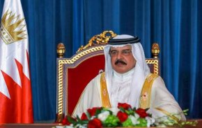 ناكث للعهد ولا يُؤمن مكره..ناشط حقوقي يهاجم ملك البحرين