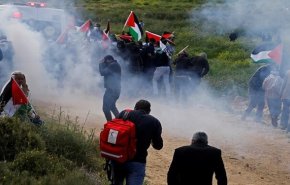 استفاده صهیونیست‌ها از پهپاد علیه تظاهرات‌کنندگان فلسطینی+عکس