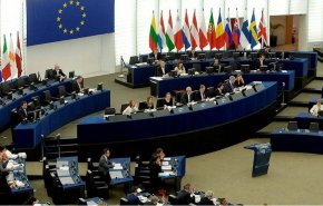 پارلمان اروپا خواستار اخراج روسیه از سوئیفت شد
