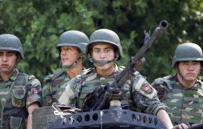 قرغيزيا تتهم الجيش الطاجيكي باستهداف مناطق سكانية 