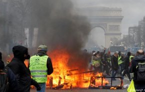 درگیری پلیس فرانسه با معترضان در روز جهانی کارگر
