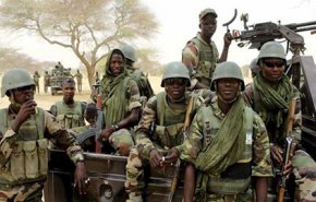 نيجريا..مقتل 16 جنديا بهجوم مسلح على وحدة عسكرية غربي البلاد
