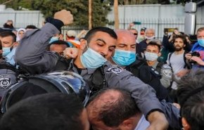 سرکوب شدید اعتراضات فلسطینیان در «شیخ جراح» / بسته شدن درهای مسجد الاقصی