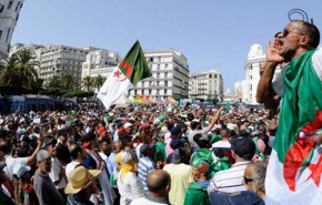 الحراك الجزائري ينظّم تظاهرته الأسبوعية 