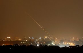 الاحتلال يزعم إطلاق صاروخ من قطاع غزة نحو مستوطنات الغلاف