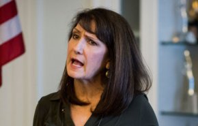 نائبة بالكونغرس الأمريكي تطالب بإدانة انتهاكات الاحتلال بالشيخ جراح
