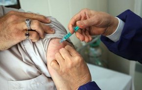 رونمایی نخستین مرکز واکسیناسیون خودرویی کرونا در تهران