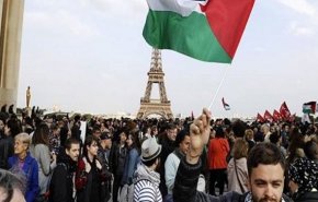 فرانسه برگزاری تظاهرات در حمایت از فلسطین را ممنوع کرد