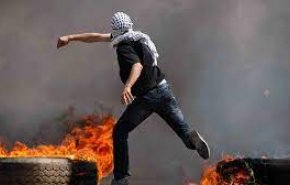 بالصورة : ساحات الانتفاضة الفلسطينية 
