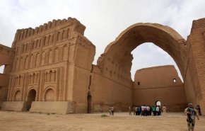 معلم تراثي في العراق على وشك السقوط ودعوة لايران للتدخل