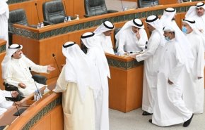 لغو جلسه پارلمان کویت به علت نشستن نمایندگان در جایگاه مخصوص وزیران