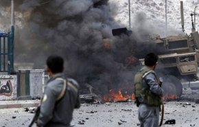 مقتل 4 أشخاص في تفجير حافلة تقل أساتذة جامعيين وسط كابول