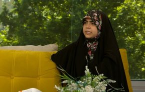 شاهد..فتاة إيرانية تتحدى الإعاقة وتدرس الدكتوراه في علم النفس