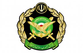 الجيش الايراني يجدد ولائه للثورة بذكرى رحيل الامام الخميني