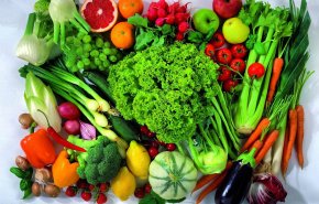 كيف تختلف فوائد الخضراوات والفواکه تبعا لألوانها !
