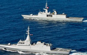 القوات البحرية المصرية والفرنسية تنفذان تدريبا بحريا عابرا مشتركا