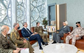 مباحثات ايطالية قطرية في الدوحة لتعزيز التعاون العسكري بين البلدين