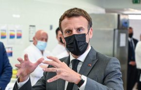 الشرطة الفرنسية تكشف عن تطورات في حادثة صفع ماكرون