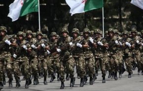 الجيش الجزائري: 